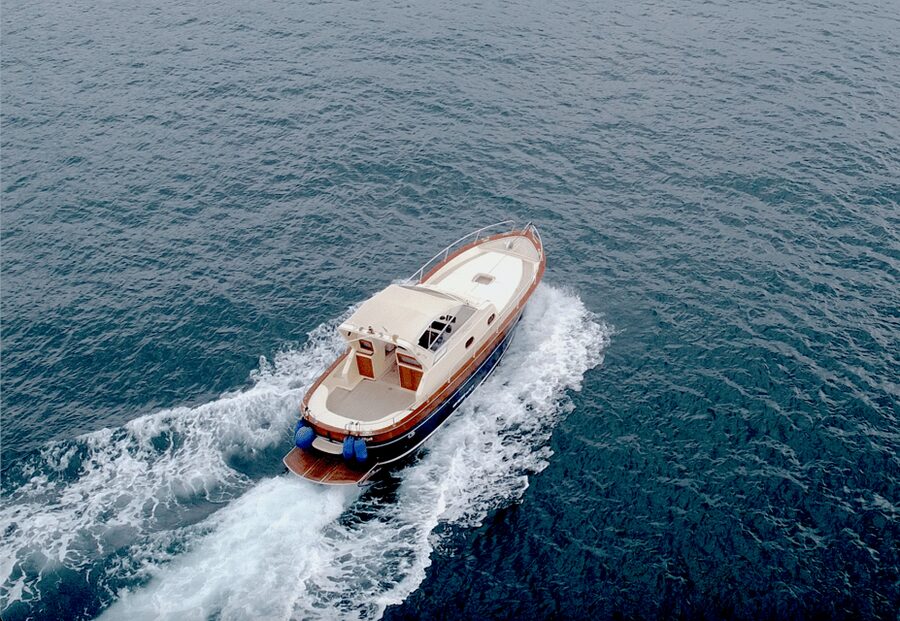 Sorrento: Luxury Private boat to Capri & visit Blue Grotto - From the Trattoria Da Emilia dock to the open water