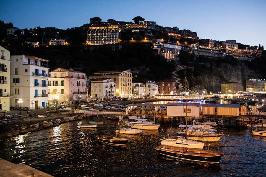 Sorrento: Night time Walking Tour & Limoncello Tasting - Key points you will care about