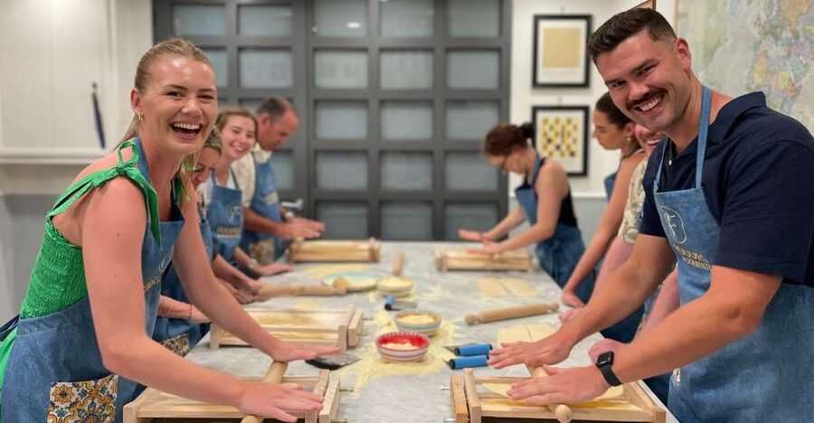 Sorrento: Pasta Masterclass with a Meal and Wine - Handmade Pasta Steps: From Egg and Flour to Tortelli, Ravioli, and Spaghetti