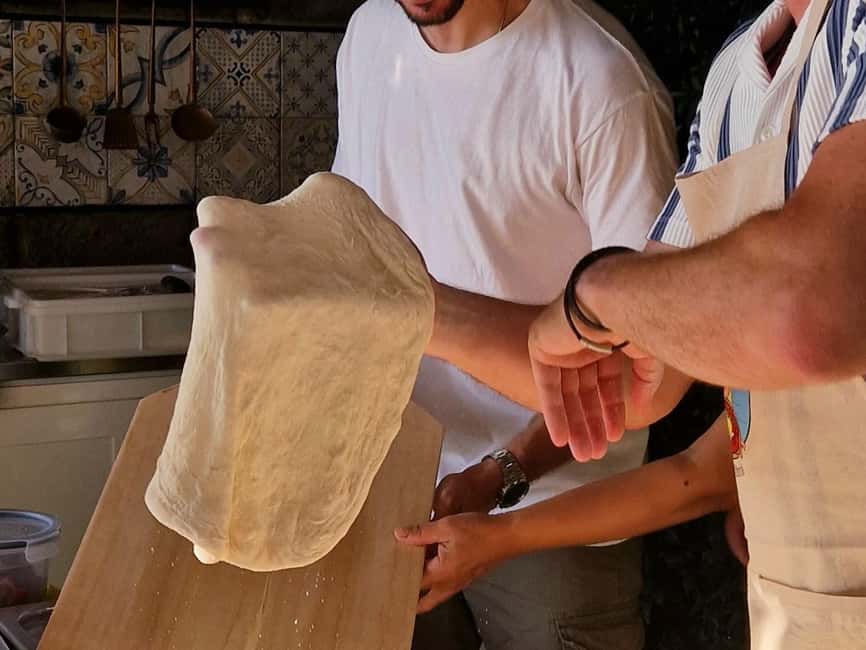 Sorrento: Pizza Class with Sea View - Lemon grove discovery before you knead dough
