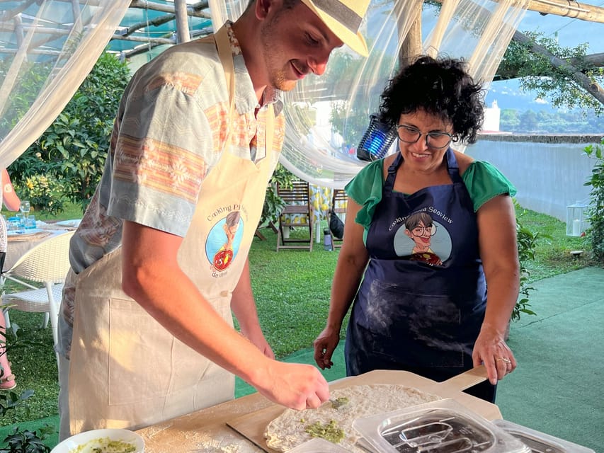 Sorrento: Pizza Class with Sea View - Who this pizza night suits best