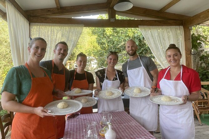 Sorrento Pizza Class with Wine, Limoncello and Transfer Included - A Hilltop Welcome: Juice, Views, and Dough Time