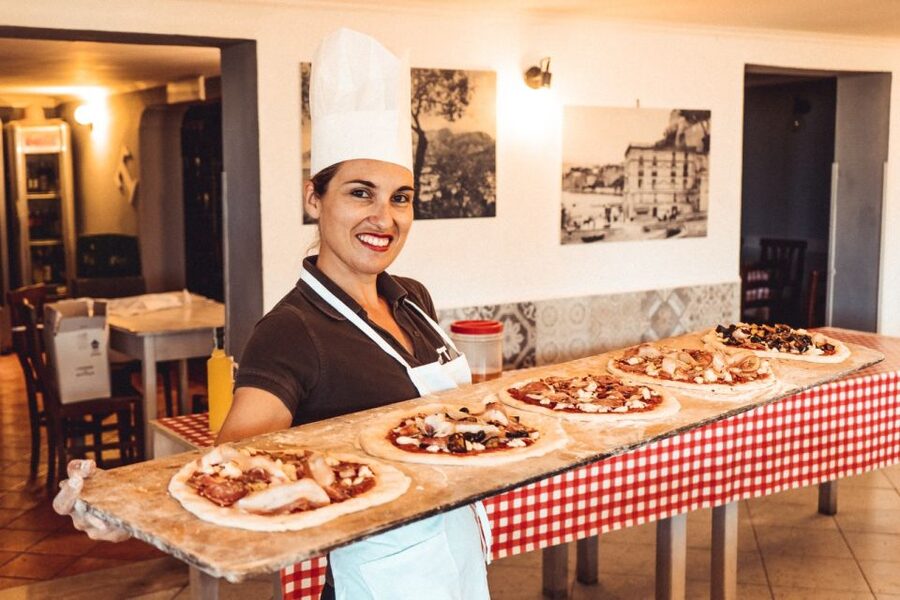 Sorrento: Pizza Making Class at Tirabusciò Cooking School - Why Tirabusciò Works for a Pizza Day in Sorrento