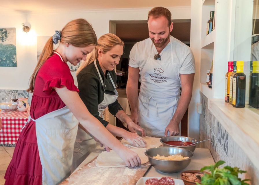 Sorrento: Pizza Making Course - Sorrento Hills Pizza Making: fun, practical, and very Campania