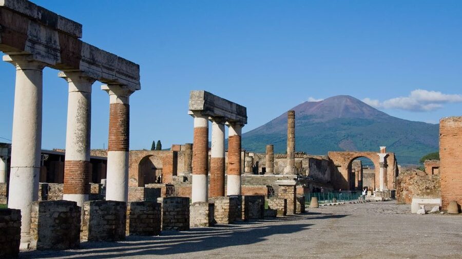 Sorrento: Pompeii and Vesuvius Day Trip with Entry and Lunch - Price and value: what you’re paying for in this $168.79 day