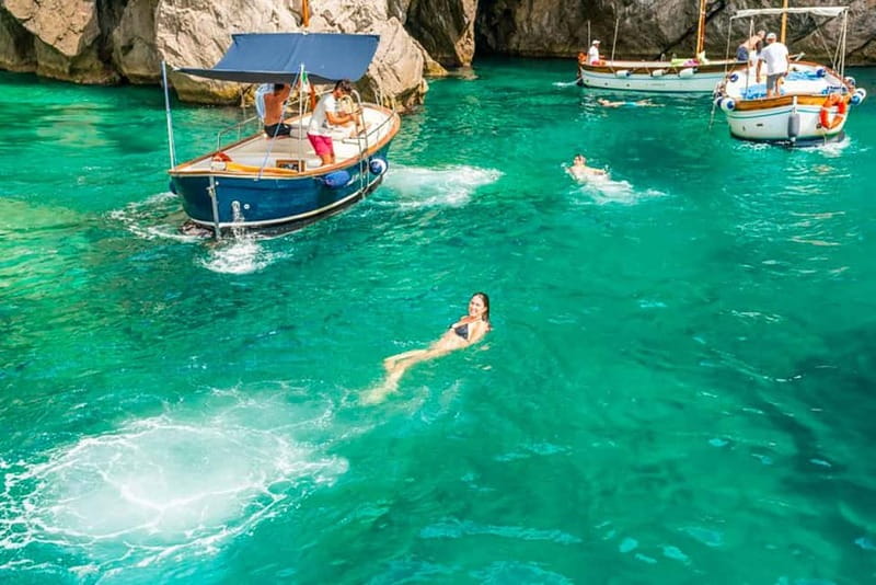 Sorrento: Positano & Amalfi Coast Small-Group Boat Tour - Food and drinks on board: simple comfort, not a fancy meal