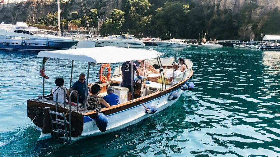 Sorrento: Sightseeing Cruise with Limoncello Tasting - Meeting at Marina Piccola, then straight onto the water