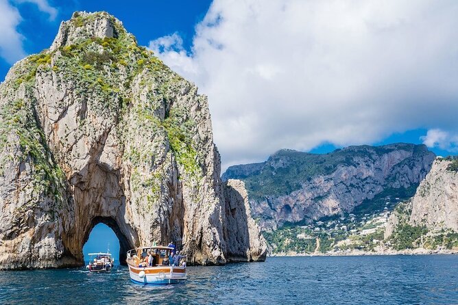 Sorrento to Capri: Small Group Boat Tour with Blue Grotto - Marina Piccola and the swimming window: best time to jump in