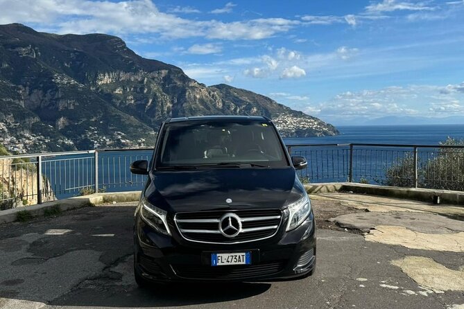 Sorrento transfer to Naples (stop Pompeii option) or vice versa - Door-to-door logistics that matter in Sorrento and Naples