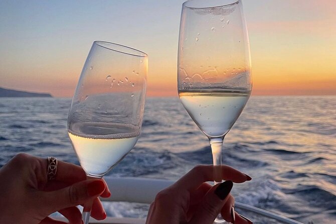 Sunset boat experience in Sorrento coast - Timing and Meet Points at Marina Piccola or Marina Grande