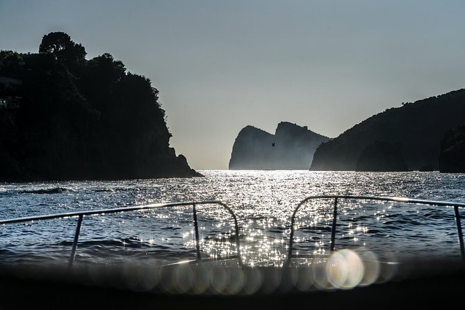 Sunset Luxury: Capri on fire - Stop at I Faraglioni: Capri’s symbol, and your best photo window