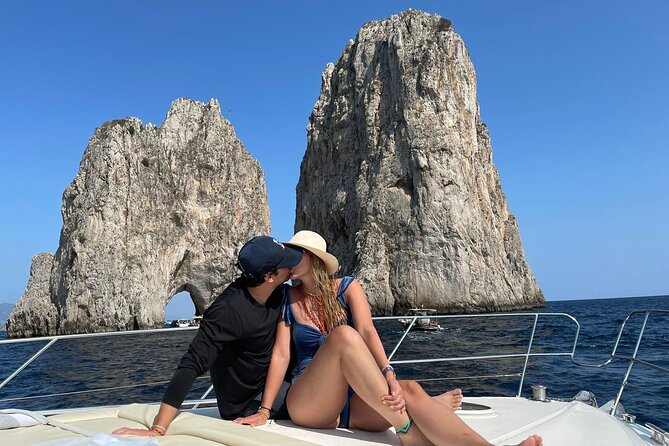The 2 South gems: Capri and Positano Day Cruise - What’s included on board, and why it matters