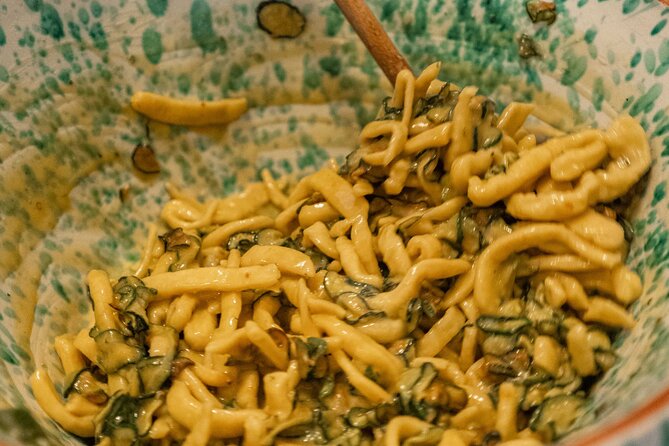 The Magic of Sorrentine Cuisine: Lessons and Tastings - Should You Book This Mozzarella-Centered Cooking Lesson?
