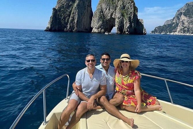 Tour Privato di Capri in Barca - Key highlights you should care about