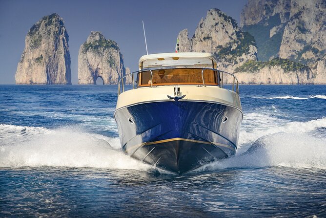 Tour Privato di Capri&Positano in Barca - Private Capri and Positano by Boat: the value of going your own way