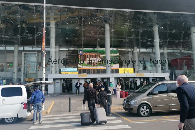 Transfer from Sorrento to Naples or vice versa - Price and logistics that actually matter