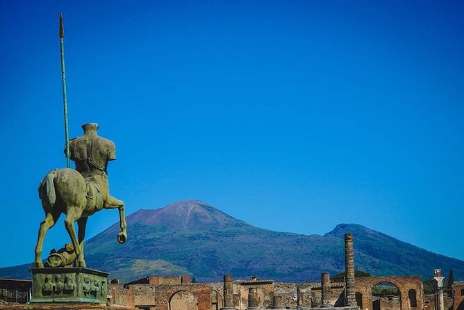 Transfer Naples airport/station to Sorrento with stop in Pompeii - Should you book the Naples to Sorrento Pompeii transfer?