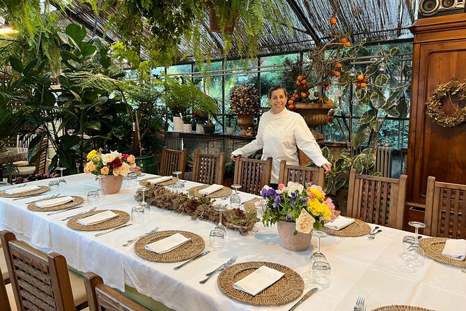 Typical Cooking Class in an Exclusive Location in Sorrento - Starter power: bruschetta and mozzarella baked on a lemon leaf