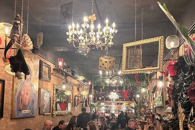 Wine&Food tasting in Sorrento - Food and pairings: tapas, bruschetta, caprese, and more