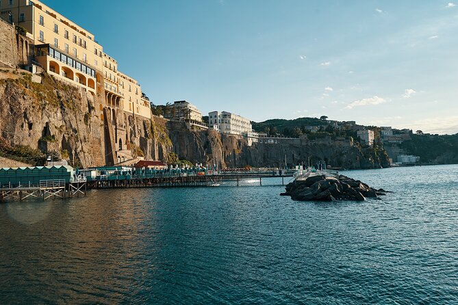 Yoga Experience - Sorrento - Instructor Style and English Support (What You Gain)